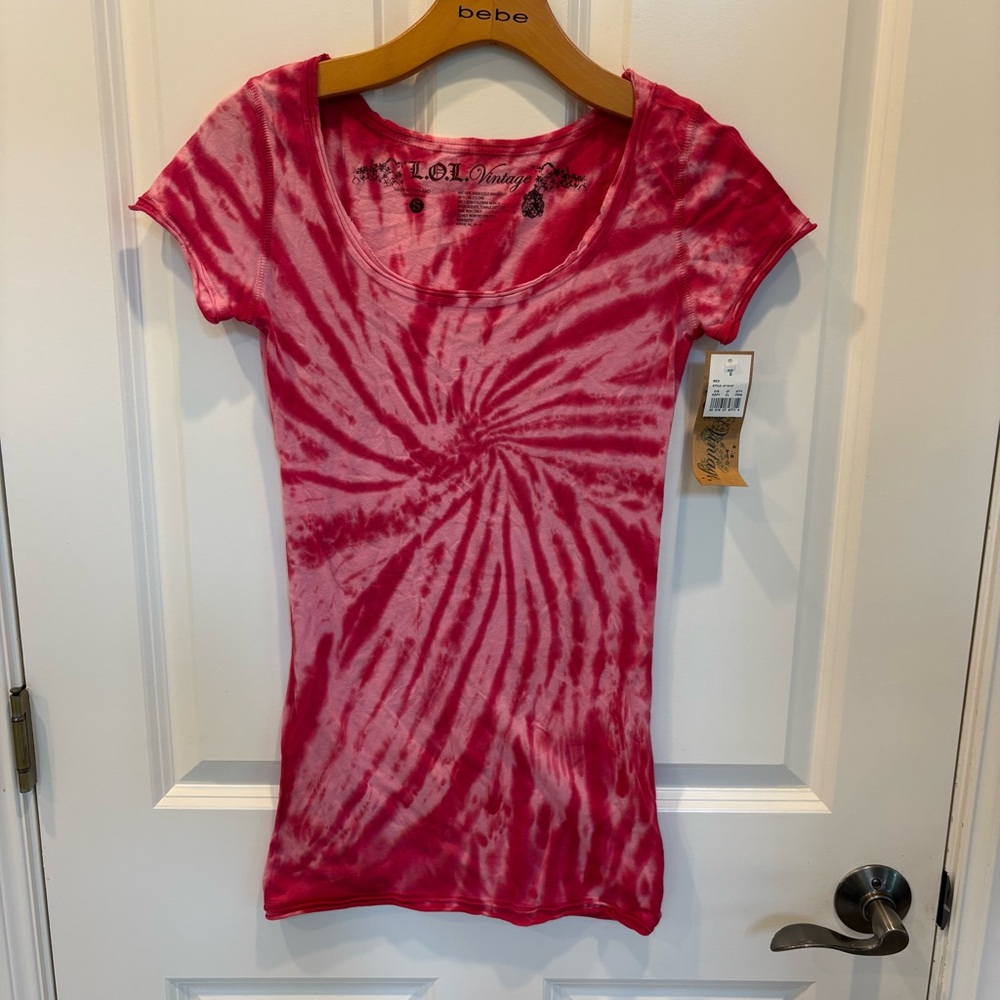 L.O.L. Vintage Pink Red Tie-Dye Short Sleeve Tee